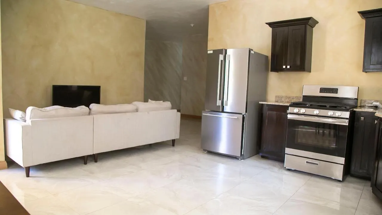 شقة Ocean View Terrace مونتيغو باي جامايكا